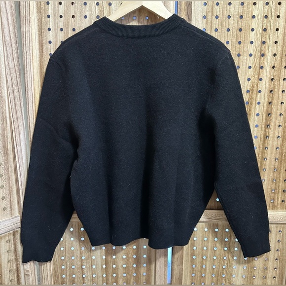 EUC ROUND NECKLINE PUPPY HEART
KNITTED SWEATER FOR BLACK DOG KNIT - Picture 5 of 6